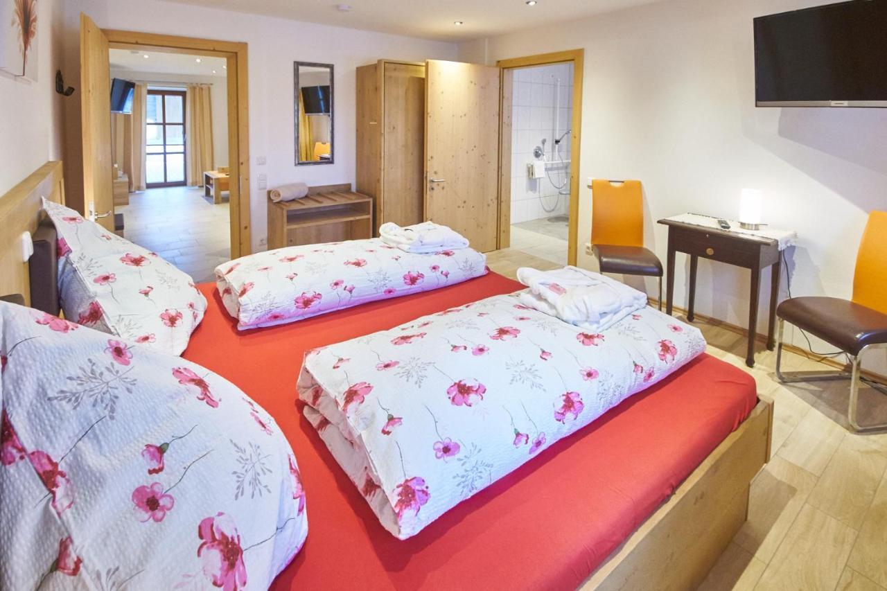 Stadel Hof Altoetting Bagian luar foto