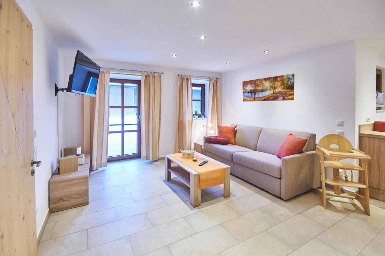 Stadel Hof Altoetting Bagian luar foto